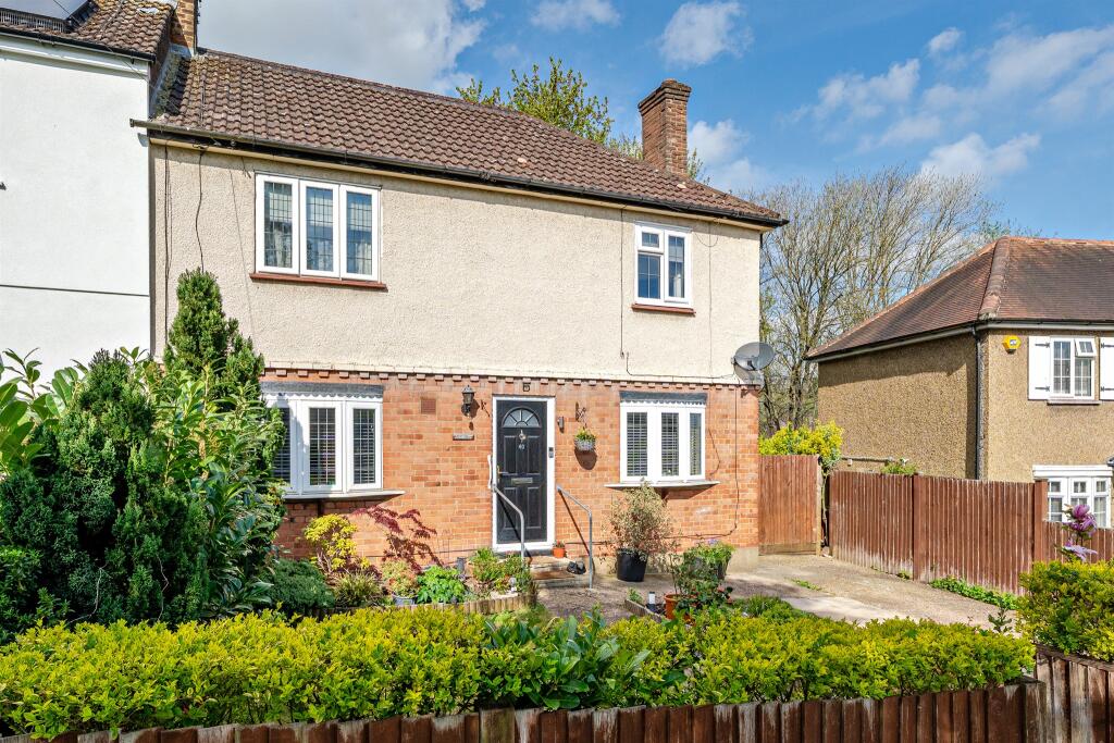 Main image of property: Doggetts Way, St. Albans