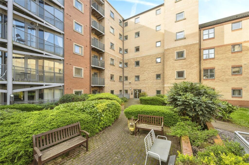 Main image of property: Kentmere Drive, Doncaster, South Yorkshire, DN4