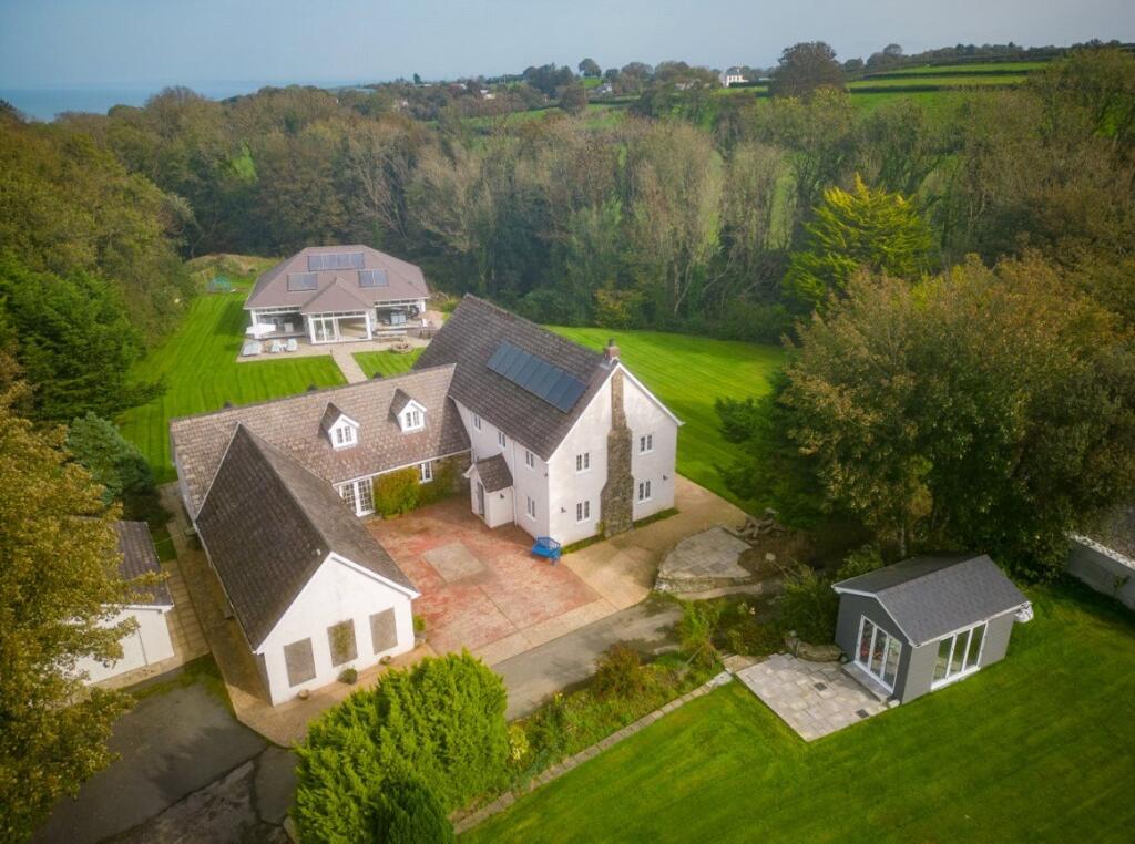 Main image of property: Cross Inn, Nr New Quay, Llandysul, Ceredigion, SA44
